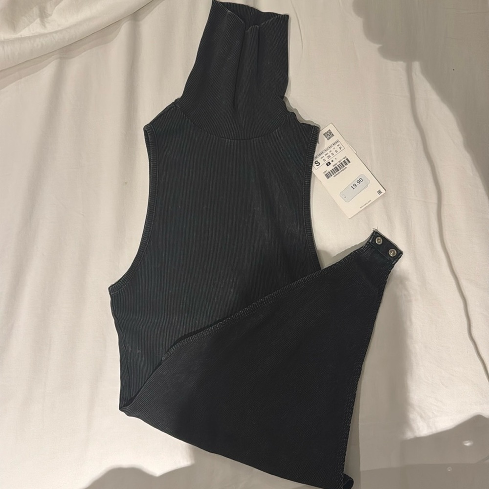 Zara sleeveless turtleneck bodysuit